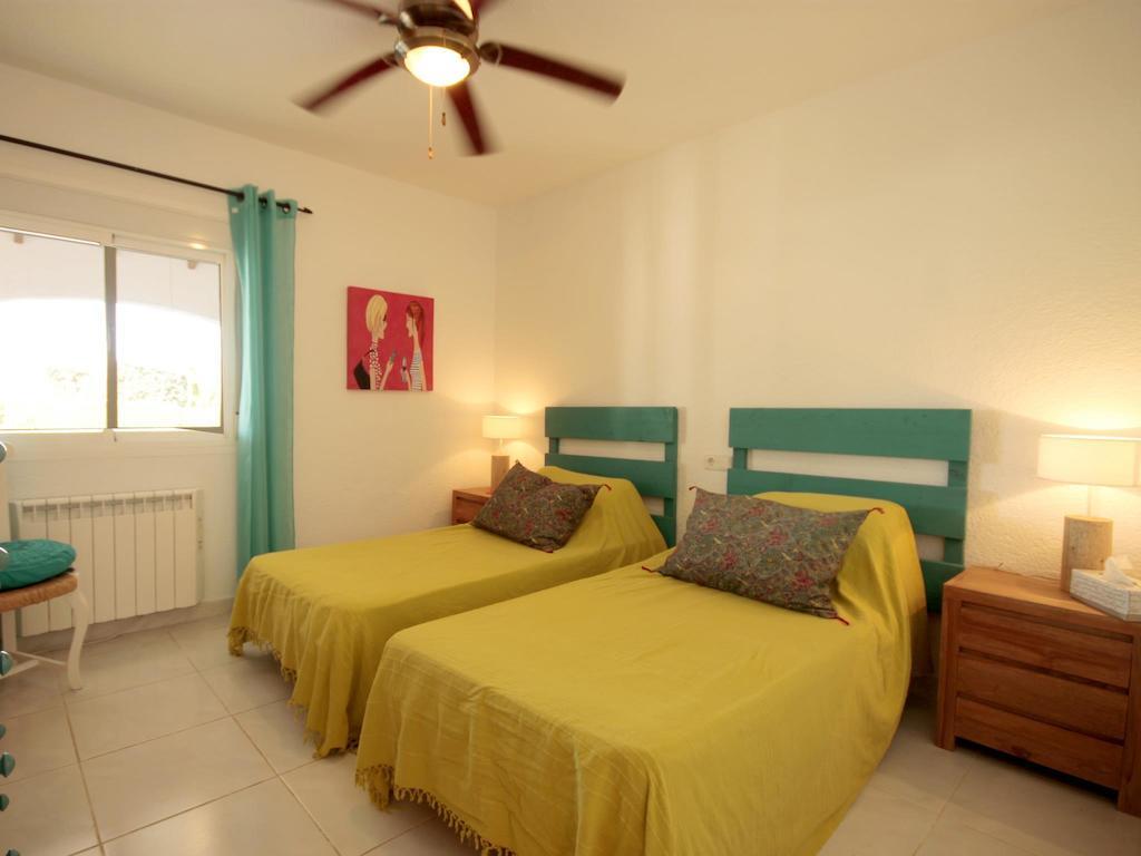 Holiday Home Anna Jávea Habitación foto